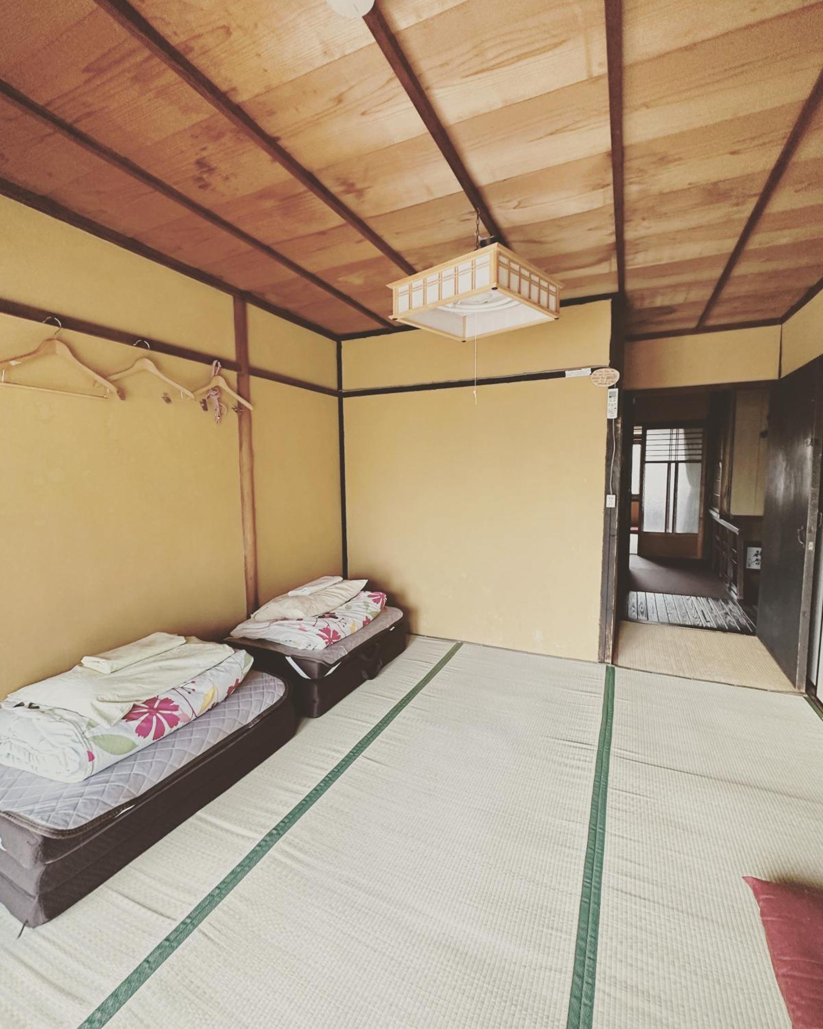 Hostel Mundo Kyoto Luaran gambar