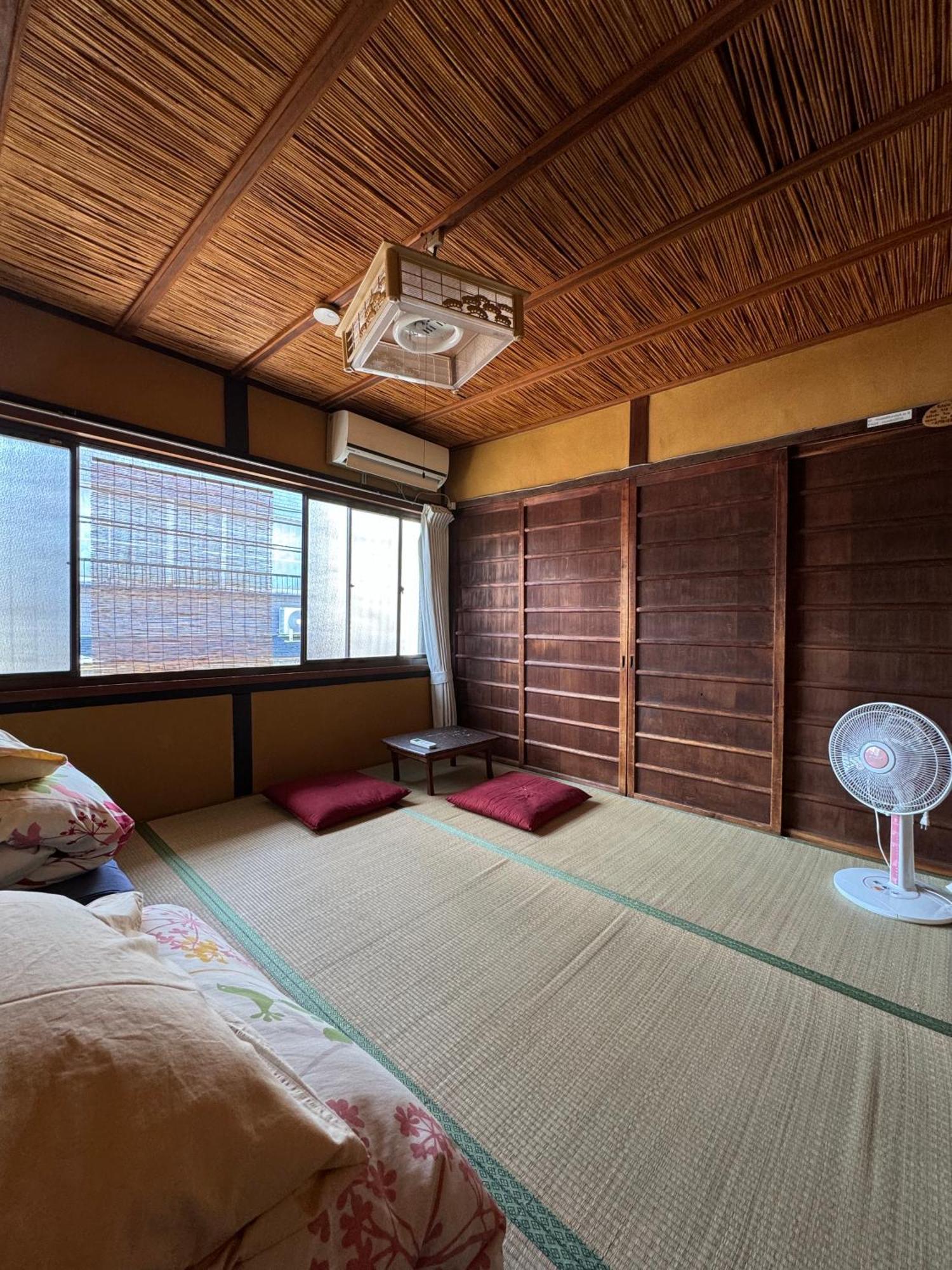 Hostel Mundo Kyoto Luaran gambar