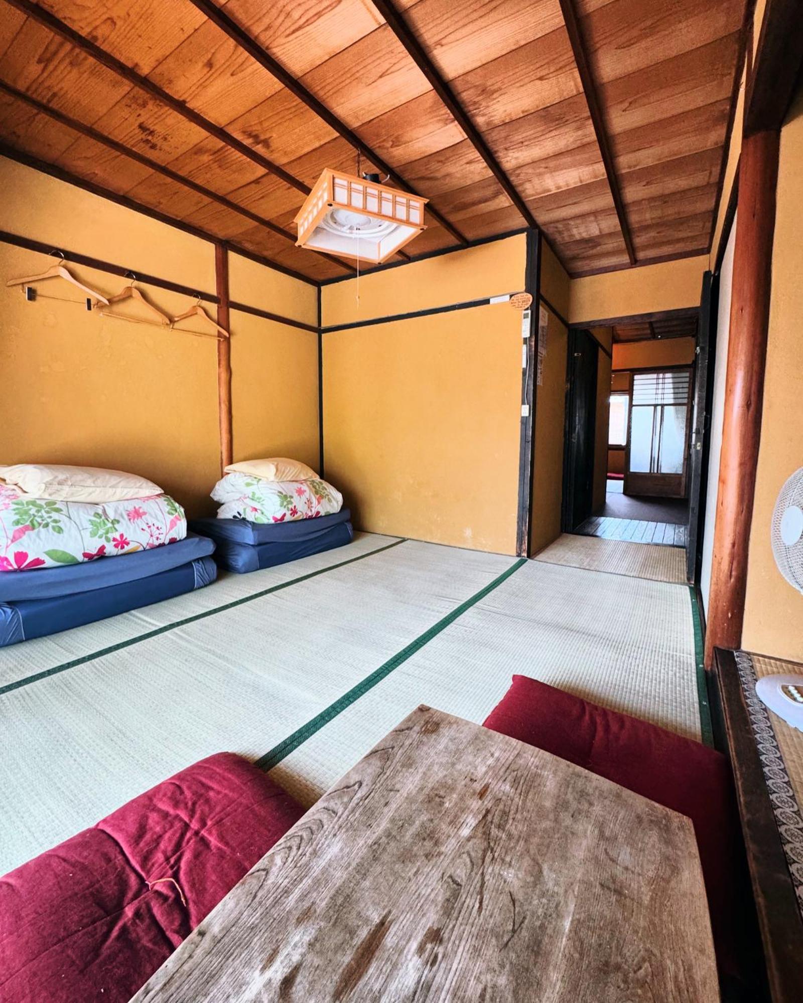 Hostel Mundo Kyoto Luaran gambar
